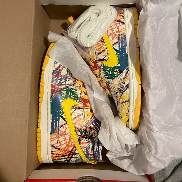 DUNK HI PREMIUM QS GS 'SCRIBBLE' SNEAKER - Picture 2 of 4